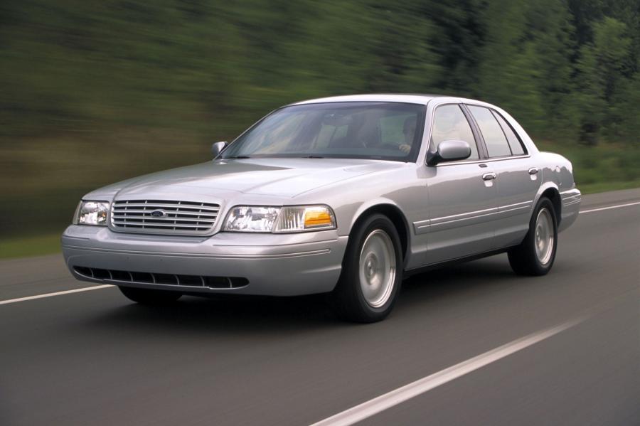  Ford Crown Victoria 1998 года  (фото 110 из 161)